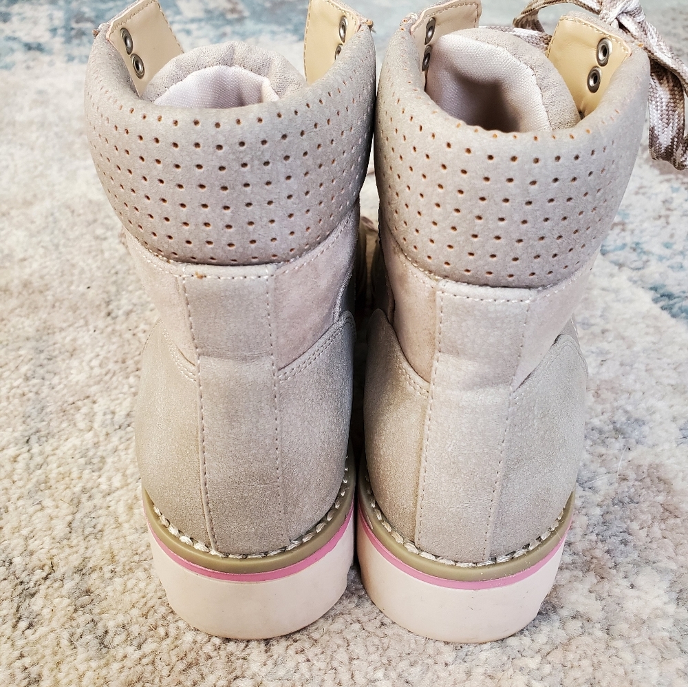 Sole Society boot size 6.5 - Picture 4 of 8